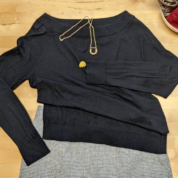 Halogen Convertible Bateau Neck Sweater in Black - Picture 4 of 8